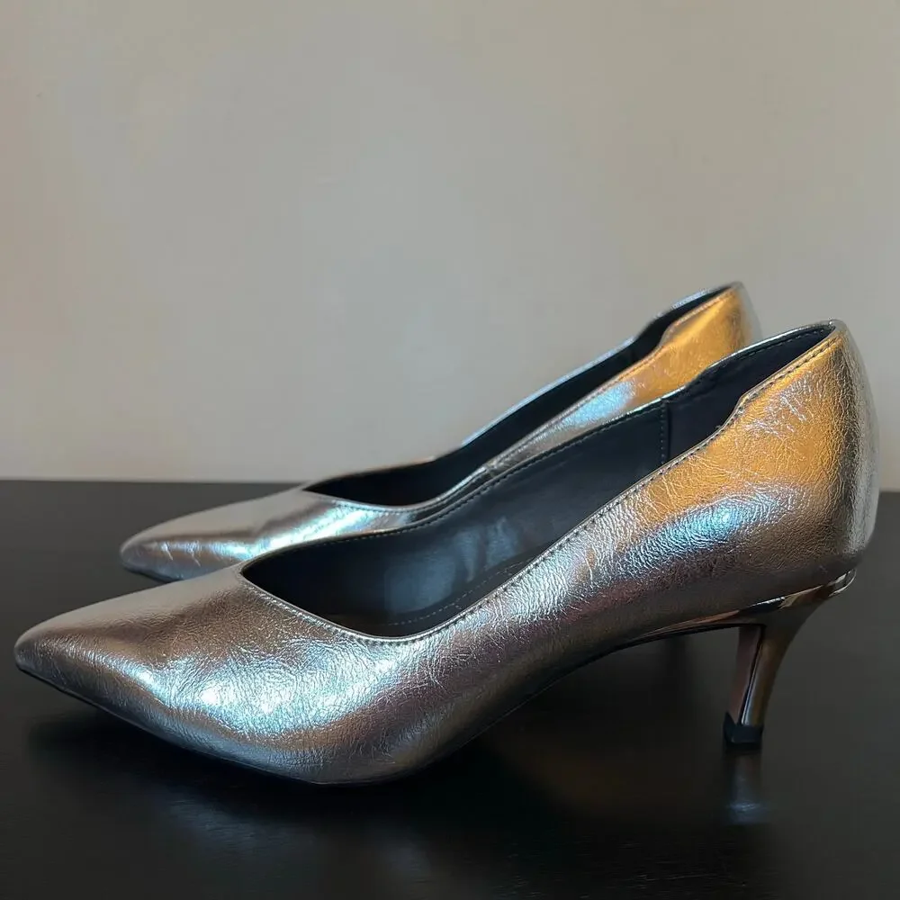 Franco Sarto Metallic Silver Pointed Toe Kitten Heel Women's Size 6M